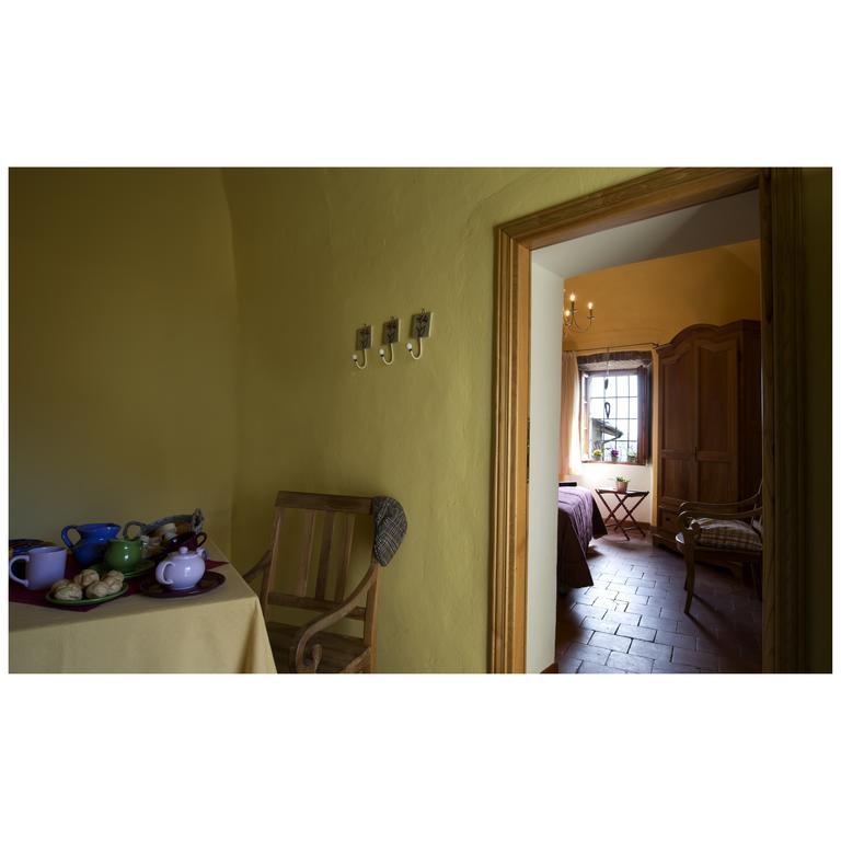 Costa D'Orsola Βίλα Pontremoli Δωμάτιο φωτογραφία